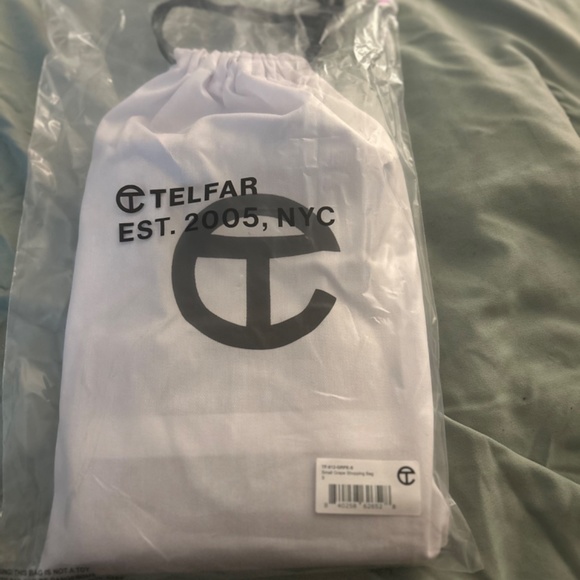 Small Grape Telfar Shopping Bag - Picture 15 of 15